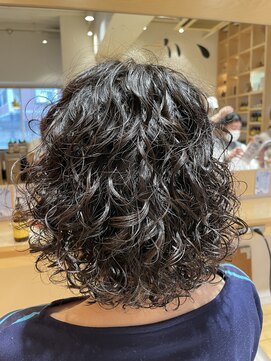 オーガニックエコ 川越(organic+eco) しっかりカールで大人かわいいパーマヘア