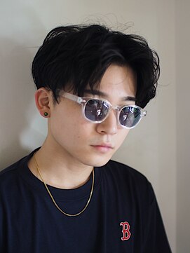 アントワープトーキョー(antwerp TOKYO) 『力石サトシ』波巻き束感ショートツーブロックマッシュ