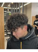 スペインカールスパイラルパーマツイストパーマフェード短髪
