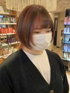 キャラ 池袋本店(CHARA) ボブウルフレイヤーカット◎インナーハイライトカラー【池袋】