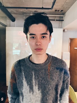 ノラジャーニー(NORA Journey) ビジネスヘア就活ヘアツーブロック刈り上げフェードメンズ