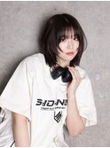 暗髪ウルフ
