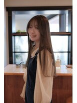 フィーカ(FIKA)&nbsp;くすみベージュロングヘア