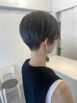 コットン(cotton) 椎名 刈り上げショート&ハイトーングレージュカラー