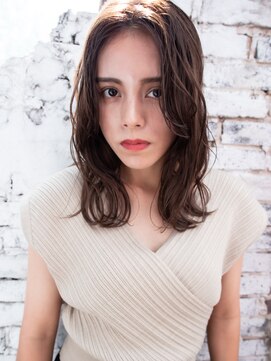 フローラビューティーヘアー(Flora Beauty Hair) 大人ミディ/20代/30代/40代/50代/岡山/表町