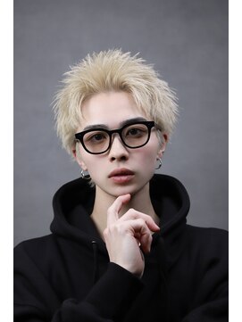 ラヴィット 横浜店(LUVIT) ウルフスパイキーショート