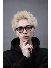 ラヴィット 横浜店(LUVIT) ウルフスパイキーショート