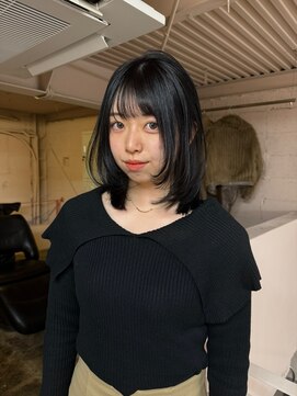 イル(iru) 【iru/谷町/上本町】ハッシュカット