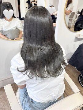 ケイリー(KAYLEE) イルミナカラー