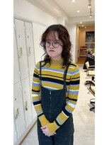 ヘアデザイン ソラ(Sola)&nbsp;シースルーバング透明感カシスレッド艶カラーマレットヘアパーマ