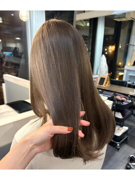 エムプラス 二子玉川(Mplus) ●ブリーチなし/まろやかミルクティーベージュ●Mplus鎌田