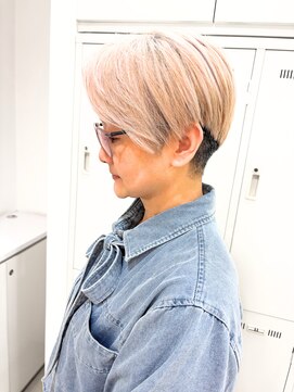 アッシュ 町田駅前通り店(Ash) ハイトーンピンクベージュ
