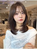 【ひし形シルエット】顔周りカット×ワンカールの小顔ミディ