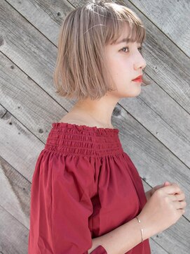 ルティア 池袋(Lutia) 切りっぱなしボブ　ミルクティーベージュ