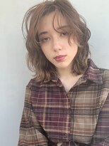 アルバム 銀座(ALBUM GINZA) センター分けゆるウェーブ_耳かけウェーブパーマ_86995