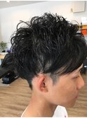 くるんとパーマで甘さをプラス