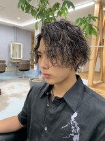 オアシス(oasis)&nbsp;【oasisオグラ】波巻きスパイラルパーマセンターパート