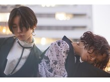 似合う髪型と髪色を見つけ出し、品あるスタイリッシュな印象をヘアデザインで叶えます