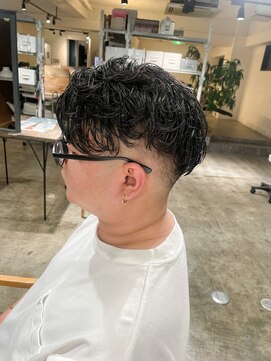 ニュート(Neut ) メンズパーマツーブロック/スキンフェード/刈り上げ/名古屋