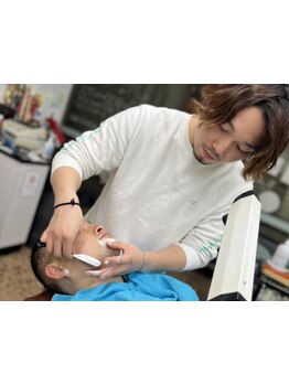 個々のライフスタイルに合わせ、アレンジ・カラー・パーマなしでも垢抜けられる理容室（バーバー）