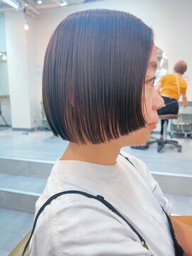 シビバイレボ(CIBI by revo) 地毛風カラー/ナチュラルレイヤーカット/ショートボブ[船橋]