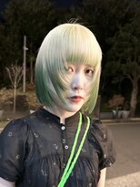 ヲタク(wotaku.)&nbsp;ルーツカラー裾カラーエメラルドグリーンハイトーンカラーボブ