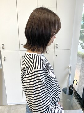 ラフ(laugh) ウルフボブ/アッシュブラウン