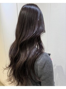 ロロネー 梅田(Lolonois) 【Lolonois梅田】艶カラー(岡崎美咲)