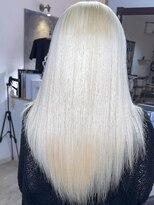 ブレイズヘアー(BLAZEhair) 【抜きっぱなしカラー】ホワイトブロンド×ブリーチ3回