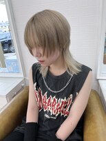 シャルティア 岩国(SHALLTIA)&nbsp;ハイトーン/ミルクティーベージュ/ウルフカット/メンズライク