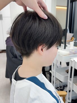 ビューナゴヤ 名駅(VIEW NAGOYA) スパイキーショート/フェザーパーマ/波巻きスパイラル/メンズ