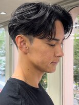 ニコ トウキョウ ロジック(nico TOKYO Logic)&nbsp;センターパートニュアンスパーマ曲がる縮毛矯正