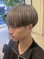 ジル ヘアアンドメイク 恵比寿(JILLE hair&make)&nbsp;メンズマッシュショート刈り上げシルバーアッシュブリーチカラー
