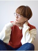 マッシュショートカーキグレージュ大人かわいいフェザーバング