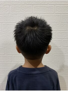 えほん美容室 キッズの刈り上げ爽やかスタイル♪