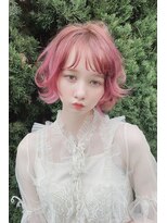 リークフー(Ree cu fuu)&nbsp;ピンクボブにラフウェーブ♪藤沢　小顔　外ハネ　くせ毛風パーマ
