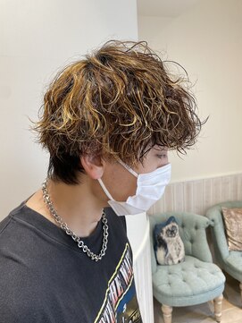 ネオリーブソラ 相模大野店(Neolive sola) メンズ波巻きパーマ