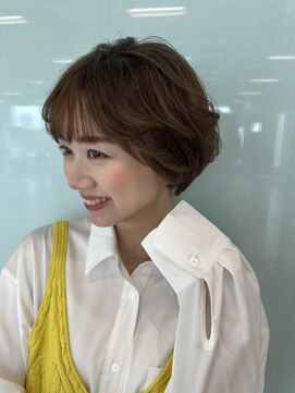 エクリフルール(equri fleur) 【目黒】20代 30代 ふんわり韓国風ショート