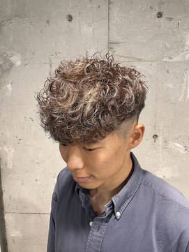 スリー 横浜(THREE) 【GEN】指名　スペインカール/メンズパーマ/メンズカット