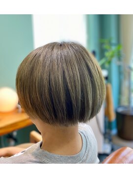 アイボリー(IVORY) マット系マッシュボブ