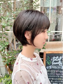 ネオリーブアイム 横浜西口店(Neolive aim) 大人かわいいショートボブ斜めバング20代30代40代アッシュ