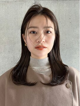 アンガーデン(Une GARDEN) ロングレイヤー/小顔似合わせカット/イメチェン/前髪