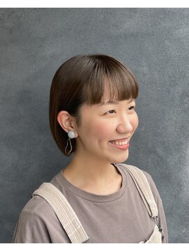 フリー(FREEY) ぱつっと切りっぱなしボブ