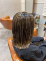 キア(Kia.)&nbsp;ミディアム　ボブ