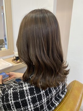 アンフレール ナチュラルベージュ/大園芽依