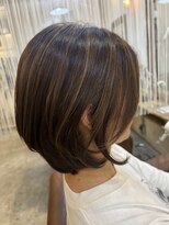 クオリア(QUALIA)&nbsp;透明感UP！大人可愛いハイライトミディアムボブ/30代40代50代柏