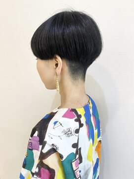 モリオ フロム ロンドン 成増店 【morio成増/一戸】大人可愛い刈り上げショート