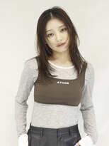 イル(ill)&nbsp;レイヤーカット 前髪なし ロング 大須