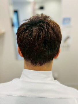 レーヴ(REVE) ツーブロック一周スタイルで垢抜けメンズヘア