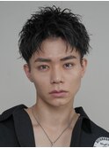 短髪メンズショートアップバング黒髪ツイストスパイラルパーマ